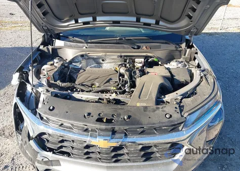 2025 Chevrolet Trax Fwd Ls from USA, damaged, VIN KL77LFEP0SC168167